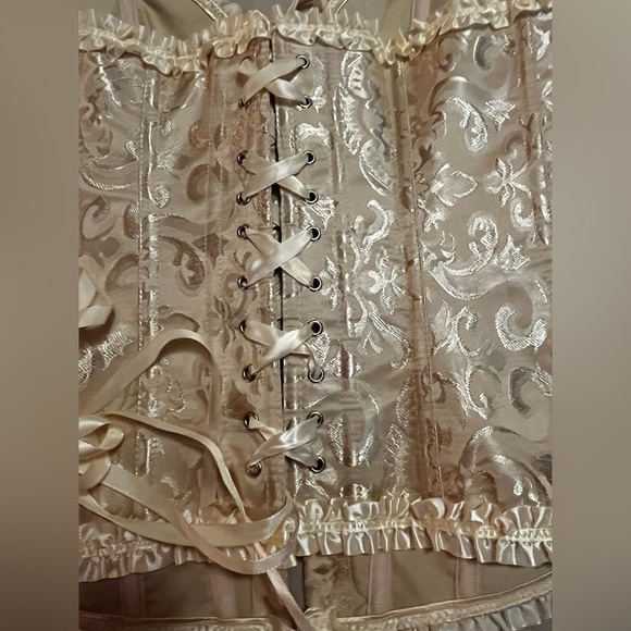 Source Unknown/Women’s NWOT Gold and Cream Lace-Up Corset Size S - Picture 6 of 8